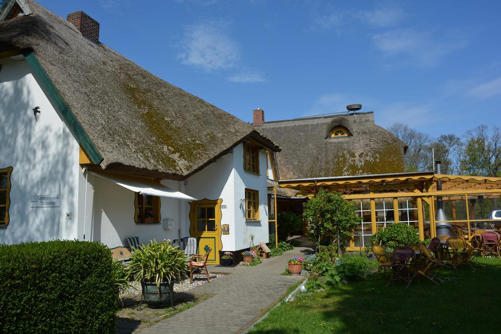Reethaeuser Auf Ruegen Middelhagen Exterior foto