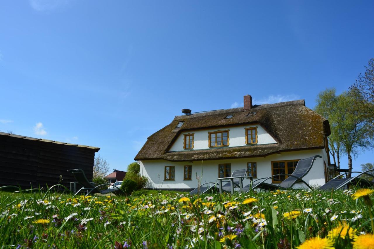 Reethaeuser Auf Ruegen Middelhagen Exterior foto